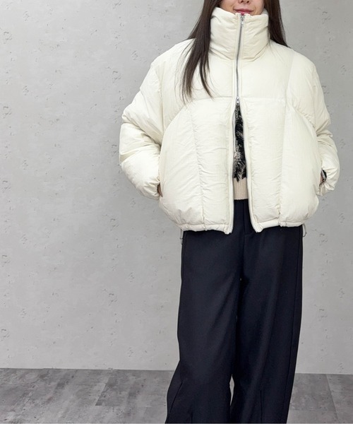 Per sist ence（パーシエンス）の「ファイバーダウンスタンドショートジャケット（ダウンジャケット/コート・レディース・アイボリー/ブラック/グレイッシュベージュ/ブラウン・ONE SIZE）」の15枚目の写真