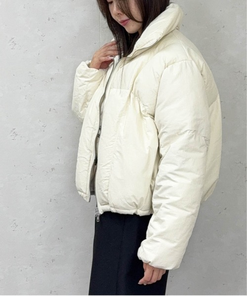 Per sist ence（パーシエンス）の「ファイバーダウンスタンドショートジャケット（ダウンジャケット/コート・レディース・アイボリー/ブラック/グレイッシュベージュ/ブラウン・ONE SIZE）」の22枚目の写真