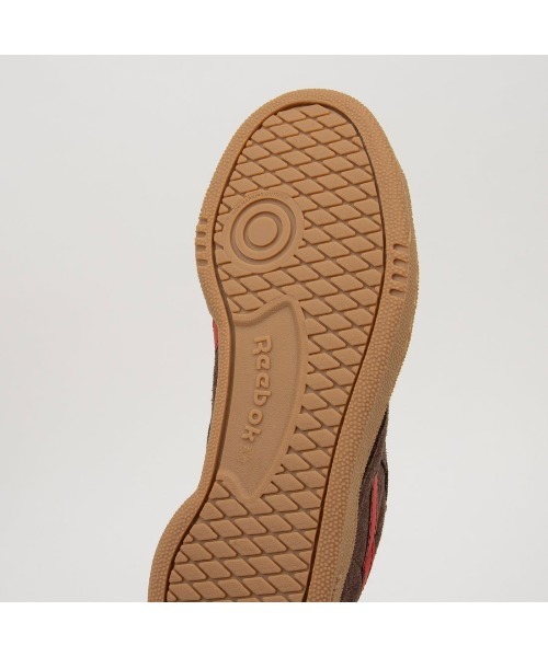 Reebok(リーボック)の「クラブシー グラウンズ UK / CLUB C GROUNDS UK(スニーカー・メンズ・ブラウン/オリーブ・22.5cm/23.0cm/23.5cm/24.5cm/24.0cm/25.0cm/25.5cm/26.0cm/26.5cm/27.0cm/27.5cm/28.0cm/28.5cm/29.0cm)」の7枚目の写真