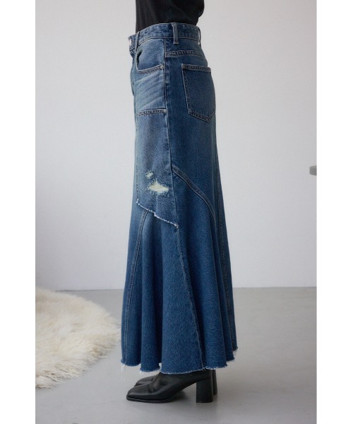 AZUL by moussy(アズールバイマウジー)の「【サイズ,身長別画像あり】AZUL DENIM ダメージマーメイドスカート(デニムスカート・レディース・ライトブラック/ブルー・SMALL/MEDIUM)」の7枚目の写真