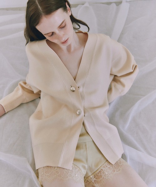 ADAM ET ROPE'(アダムエロペ)の「【サステナブル】マルチwayリボンミドルカーディガン(カーディガン/ボレロ・レディース・オフホワイト/ブラック/ライトグリーン・FREE)」の1枚目の写真