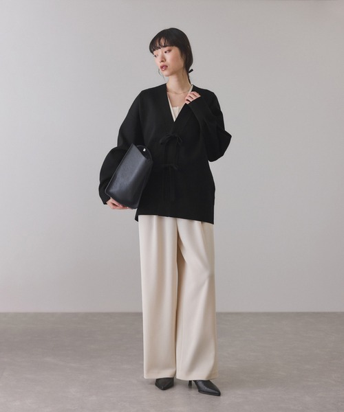 ADAM ET ROPE'(アダムエロペ)の「【サステナブル】マルチwayリボンミドルカーディガン(カーディガン/ボレロ・レディース・オフホワイト/ブラック/ライトグリーン・FREE)」の14枚目の写真