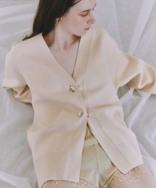 ADAM ET ROPE'(アダムエロペ)の「【サステナブル】マルチwayリボンミドルカーディガン(カーディガン/ボレロ・レディース・オフホワイト/ブラック/ライトグリーン・FREE)」の12枚目の写真