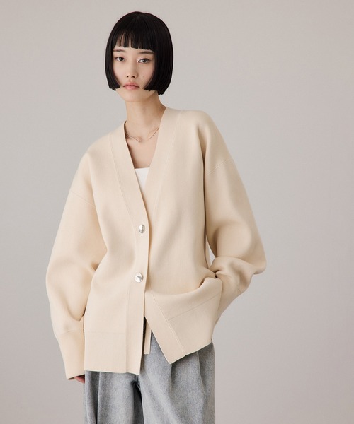 ADAM ET ROPE'(アダムエロペ)の「【サステナブル】マルチwayリボンミドルカーディガン(カーディガン/ボレロ・レディース・オフホワイト/ブラック/ライトグリーン・FREE)」の4枚目の写真