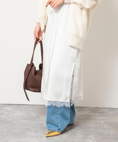 NOLLEY’S Sophi（ノーリーズソフィ）の「ウォッシャブルトリミングレースサテンキャミワンピース（ワンピース・レディース・ブラック/オフホワイト・38）」の22枚目の写真