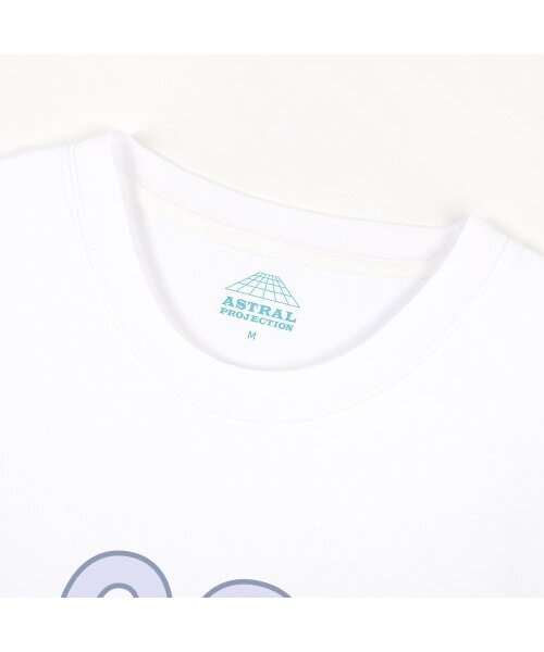 ASTRAL PROJECTION(アストラルプロジェクション)の「エイピーエイピー オーバーサイズ ロングスリーブTシャツ_ホワイト(Tシャツ/カットソー・メンズ・その他・LARGE/MEDIUM/X-LARGE/XX-LARGE)」の3枚目の写真