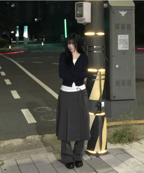 COSTUME O’CLOCK(コスチュームオクロック)の「セミブーツカットスラックスチャコール COWPT001CHARCOAL(スラックス・レディース・その他・SMALL/MEDIUM/LARGE)」の6枚目の写真