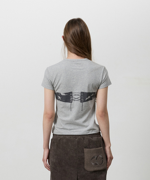 THREE TO EIGHTY(スリートゥエイティー)の「STANDARD CORSET GRAPHIC TEE GREY(Tシャツ/カットソー・レディース・その他・FREE)」の1枚目の写真