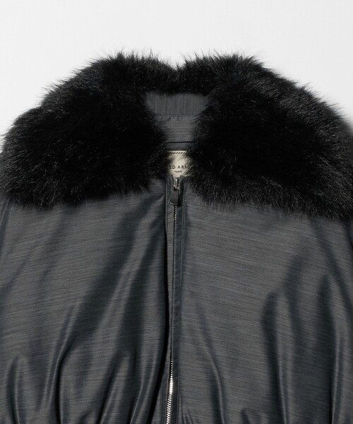 UNITED ARROWS（ユナイテッドアローズ）の「ペプラム ミドル ダウンコート（ダウンジャケット/コート・レディース・ブラック/ダークグレー・38/36）」の19枚目の写真