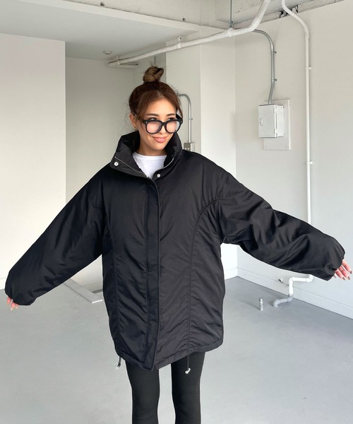 CHERI since1985(シェリ)の「ミドル丈フロントドロストギャザーブルゾン(ブルゾン・レディース・アイボリー/ブラック・FREE)」の22枚目の写真