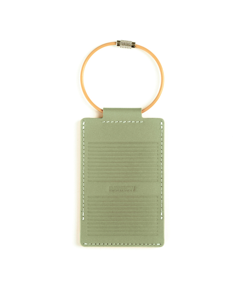 RAWROW（ロウロウ）の「Rレザー名札222 [4色]（チャーム・レディース・ブラック/レッド/オリーブ・FREE）」の2枚目の写真