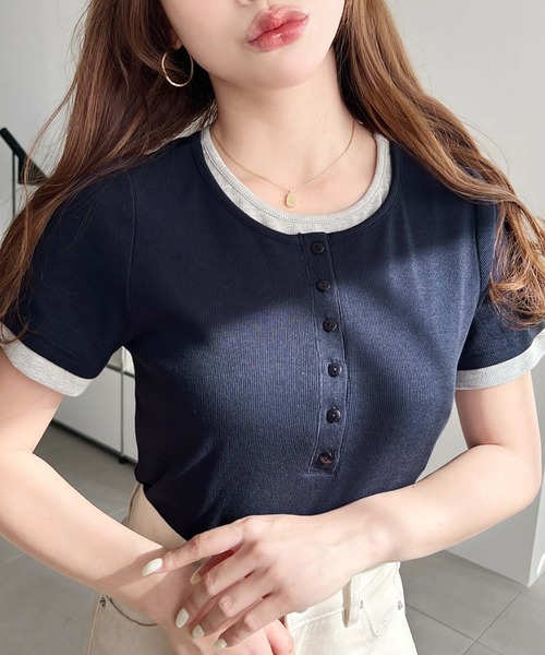 moment+(モーメントプラス)の「リブカットソーレイヤード風ヘンリー半袖Tシャツ(Tシャツ/カットソー・レディース・ネイビー/ブラック/杢グレー/アイボリー・L/M)」の4枚目の写真