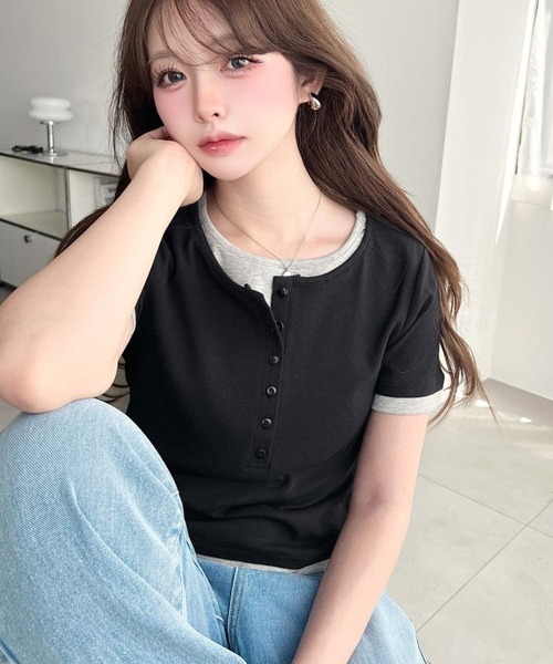 moment+(モーメントプラス)の「リブカットソーレイヤード風ヘンリー半袖Tシャツ(Tシャツ/カットソー・レディース・ネイビー/ブラック/杢グレー/アイボリー・L/M)」の2枚目の写真