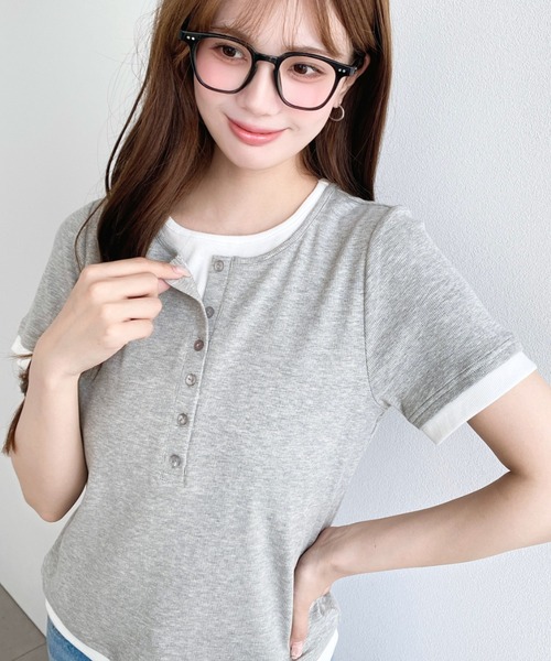 moment+(モーメントプラス)の「リブカットソーレイヤード風ヘンリー半袖Tシャツ(Tシャツ/カットソー・レディース・ネイビー/ブラック/杢グレー/アイボリー・L/M)」の5枚目の写真