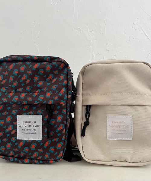 merrylatte（メリーラテ）の「撥水防水軽量刺繍ワッペンショルダーバッグ【Primaras】（ショルダーバッグ・レディース・ブルー系その他/バーガンディー/グレー×ピンク/ブラウン系その他/アイボリー・FREE）」の8枚目の写真