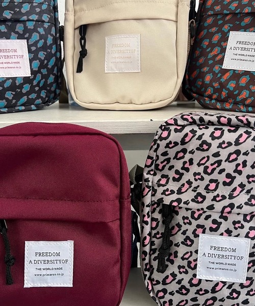 merrylatte（メリーラテ）の「撥水防水軽量刺繍ワッペンショルダーバッグ【Primaras】（ショルダーバッグ・レディース・ブルー系その他/バーガンディー/グレー×ピンク/ブラウン系その他/アイボリー・FREE）」の10枚目の写真