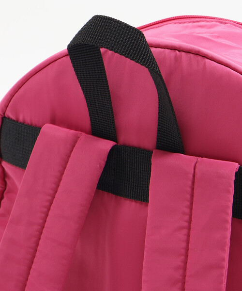 BeBe(ベベ)の「ビッグリボンリュック(S~M)(バックパック/リュック・キッズ・ピンク/ネイビー・M/S)」の6枚目の写真