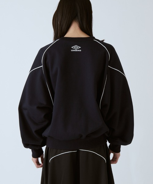 Umbro ネイビー ロゴスウェットシャツ　Lui'sコラボ Umbro ネイビー ロゴスウェットシャツ Lui'sコラボ UMBRO（アンブロ