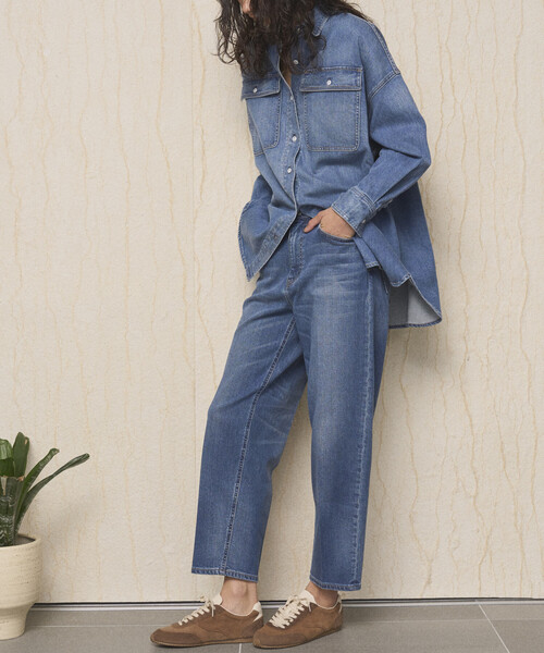 Healthy denim(ヘルシーデニム)の「Healthy Denim × Firsthand/ヘルシーデニム 別注 Carrot / テーパードシルエット デニムパンツ(デニムパンツ・レディース・ブルー・25/24/23)」の3枚目の写真