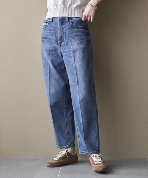 Healthy denim(ヘルシーデニム)の「Healthy Denim × Firsthand/ヘルシーデニム 別注 Carrot / テーパードシルエット デニムパンツ(デニムパンツ・レディース・ブルー・25/24/23)」の17枚目の写真