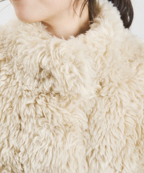 31 Sons de mode（トランテアン　ソン　ドゥ　モード）の「2025秋冬新作 一部店舗限定 シャギーファーショートコート（その他アウター・レディース・ベージュ/チャコールグレー・ﾌﾘ-）」の14枚目の写真
