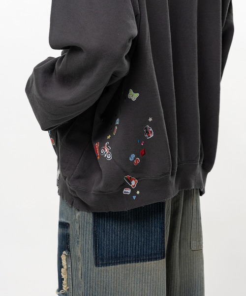 Maison MIHARA YASUHIRO(メゾンミハラヤスヒロ)の「Kids Sticker Printed Hoodie(スウェット・メンズ・ブラック/ホワイト・46/44/48)」の14枚目の写真