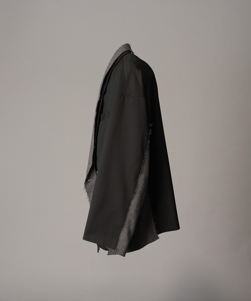 MAISON SPECIAL（メゾンスペシャル）の「《UNISEX》Cut-off Layering Prime-Over Jacket/カットオフレイヤリングプライムオーバージャケット【MAISON SPECIAL/メゾンスペシャル】■セットアップ対応■（テーラードジャケット・メンズ・チャコールグレー/ブラック・0/1/2）」の20枚目の写真