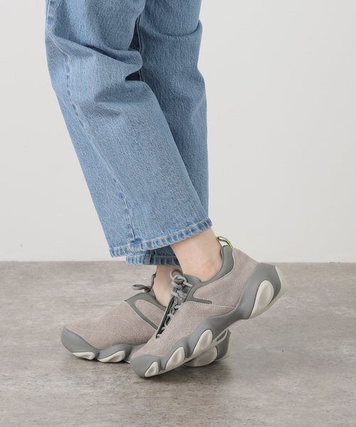 OAKLEY（オークリー）の「【BRAIN DEAD×OAKLEY】 WARP（スニーカー・レディース・チャコールグレー/ブラウン/ネイビー・65/55/85/75）」の12枚目の写真