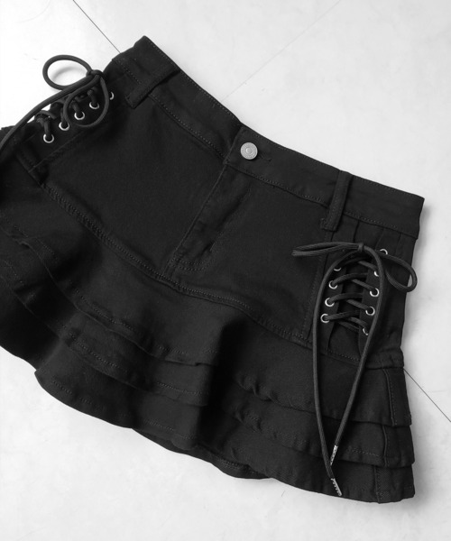 me+em select（ミームセレクト）の「【 インパン裏地付 】レースアップストレッチデニムフリルミニスカート ／ laceup stretch denim  frill mini skirt　※※（デニムスカート・レディース・ブラック/ホワイト/ブルー・SMALL/MEDIUM/LARGE）」の5枚目の写真