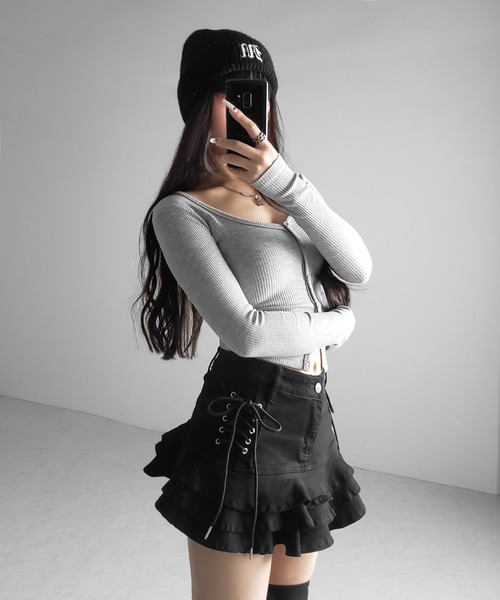 me+em select（ミームセレクト）の「【 インパン裏地付 】レースアップストレッチデニムフリルミニスカート ／ laceup stretch denim  frill mini skirt　※※（デニムスカート・レディース・ブラック/ホワイト/ブルー・SMALL/MEDIUM/LARGE）」の22枚目の写真