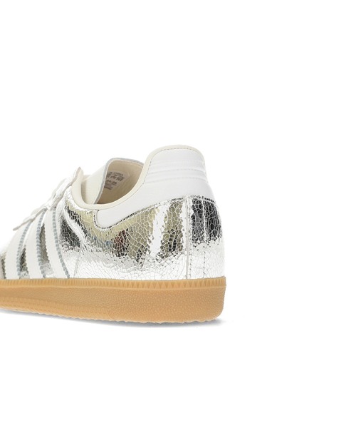 adidas(アディダス)の「(ADIDAS)SAMBA(スニーカー・レディース・シルバー・25cm/24cm/23cm/24.5cm/23.5cm)」の3枚目の写真