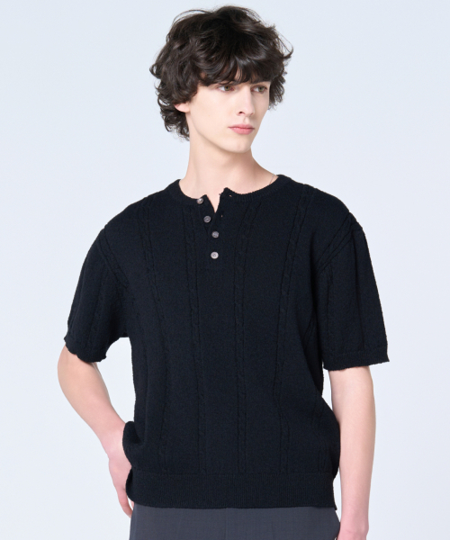 HYOJI（ヒョージ）の「SS ウォッシャブル [ケーブルヘンリーネック] クロップ半袖ニット (8カラー)（ニット/セーター・メンズ・レンガ/ネイビー/アイボリー/ブラック/チャコール/ブラウン/レッド/クリーム・FREE/SMALL/MEDIUM/LARGE/X-LARGE）」の18枚目の写真
