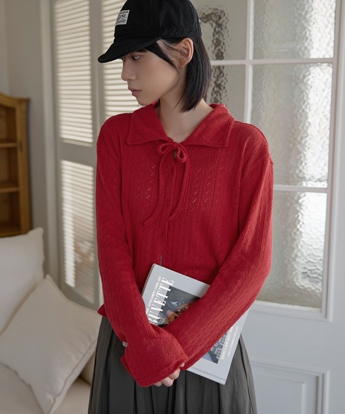 UNE MANSION（ユヌマンション）の「【2026SS新作アイテム】【UNE ORIGINAL】フラワーパターンラブリーリボンカラーボレロニットカーディガン（カーディガン/ボレロ・レディース・グレー/ブラック/ベージュ/レッド・FREE）」の4枚目の写真