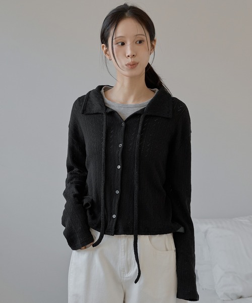 UNE MANSION（ユヌマンション）の「【2026SS新作アイテム】【UNE ORIGINAL】フラワーパターンラブリーリボンカラーボレロニットカーディガン（カーディガン/ボレロ・レディース・グレー/ブラック/ベージュ/レッド・FREE）」の2枚目の写真