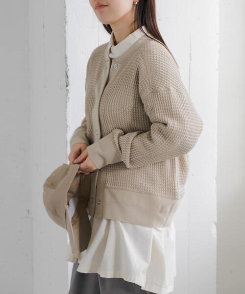 FORK&SPOON（フォークアンドスプーン）の「FORK&SPOON　ワッフルカーディガン（カーディガン/ボレロ・レディース・ベージュ/ミント/ネイビー・1）」の16枚目の写真
