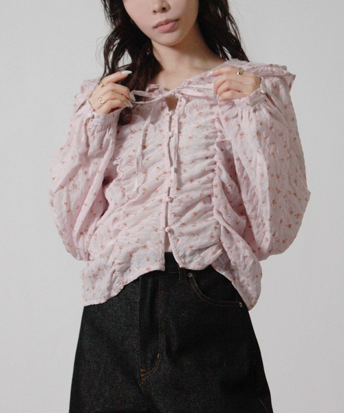 Social GIRL(ソーシャルガール)の「シャーリング小花柄フリルカラーブラウス シャツブラウス 長袖(シャツ/ブラウス・レディース・ブラック/ピンク/オフホワイト・M)」の17枚目の写真