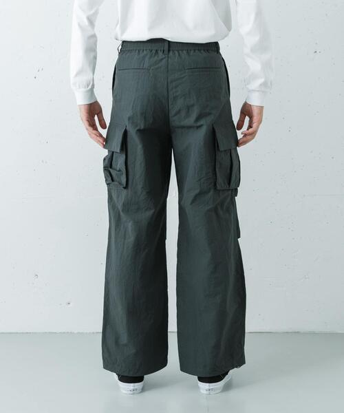 URBAN RESEARCH（アーバンリサーチ）の「URBAN RESEARCH iD　TASLAN NYLON OVER PANTS（その他パンツ・メンズ・チャコールグレー/ブラック・LARGE/MEDIUM）」の10枚目の写真