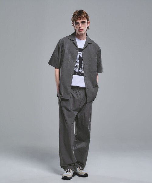 green label relaxing(グリーンレーベルリラクシング)の「WONDER CLOTH オープンカラー 3ポケット 半袖シャツ -ストレッチ・接触冷感・吸水速乾-(シャツ/ブラウス・メンズ・ブラック/モカ/ダークグレー・XL/L/M/S)」の10枚目の写真