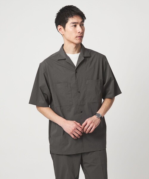 green label relaxing(グリーンレーベルリラクシング)の「WONDER CLOTH オープンカラー 3ポケット 半袖シャツ -ストレッチ・接触冷感・吸水速乾-(シャツ/ブラウス・メンズ・ブラック/モカ/ダークグレー・XL/L/M/S)」の5枚目の写真