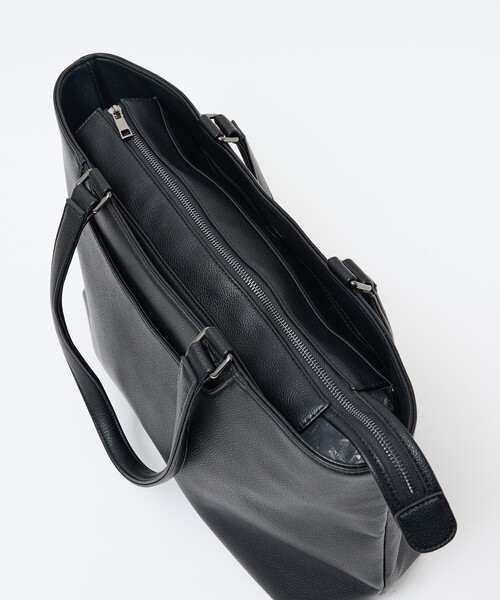 ABAHOUSE les essentiels（アバハウスレエッセンシャル アバハウス エッセンシャル）の「【ABAHOUSE　les essentiels】 定番トートバッグ / スプリットレザー/シュリンク/クラッチバッグ付き / ブリーフバッグ /A4サイズ対応（トートバッグ・メンズ・ブラック/ネイビー/グレー・フリー）」の4枚目の写真