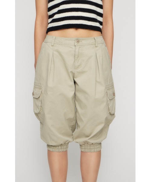 LAGUA GEM（ラグアジェム）の「HEM SHIRRING SABRINA パンツ（カーゴパンツ・レディース・ブラック/ライトベージュ/カーキ・X-SMALL/SMALL/MEDIUM）」の11枚目の写真