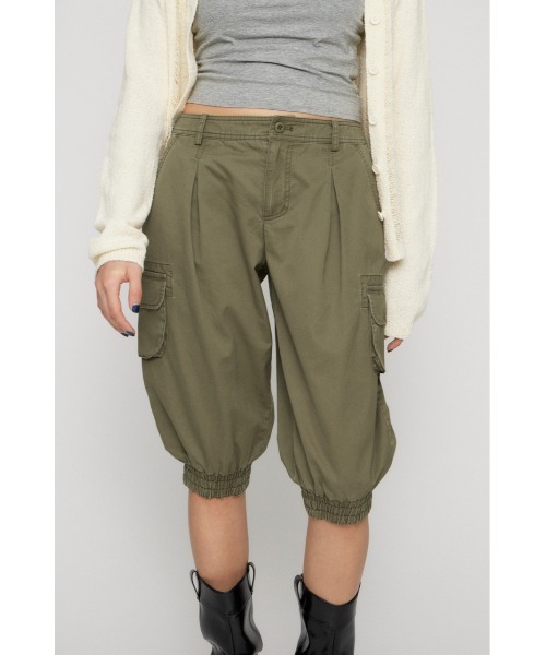 LAGUA GEM（ラグアジェム）の「HEM SHIRRING SABRINA パンツ（カーゴパンツ・レディース・ブラック/ライトベージュ/カーキ・X-SMALL/SMALL/MEDIUM）」の19枚目の写真