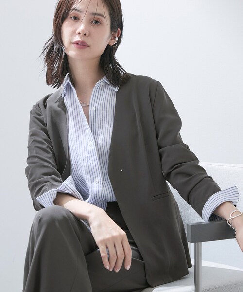 INDIVI（インディヴィ）の「【さらに軽く軽快！／着る日傘】ノーカラージャケット（ノーカラージャケット・レディース・ブラック/ブラウン系/ダークグレー・36/38/40）」の2枚目の写真