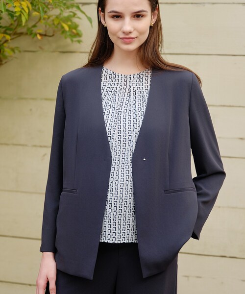 INDIVI（インディヴィ）の「【さらに軽く軽快！／着る日傘】ノーカラージャケット（ノーカラージャケット・レディース・ブラック/ブラウン系/ダークグレー・36/38/40）」の16枚目の写真