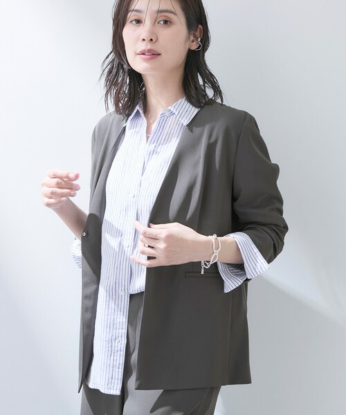 INDIVI（インディヴィ）の「【さらに軽く軽快！／着る日傘】ノーカラージャケット（ノーカラージャケット・レディース・ブラック/ブラウン系/ダークグレー・36/38/40）」の18枚目の写真