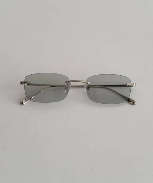 CANAL JEAN（キャナルジーン）の「Dume　LIVI リムレスグラスアイウェア（サングラス・レディース・シルバー/シルバー系その他/ゴールド・ONE SIZE）」の10枚目の写真