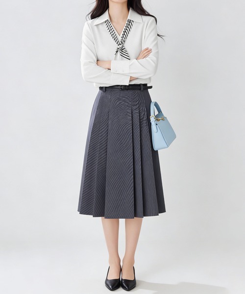 Miniministore(ミニミニストア)の「パール付きスカーフタイシャツブラウス上品(シャツ/ブラウス・レディース・ブルーグレー/ホワイト・L/M)」の6枚目の写真