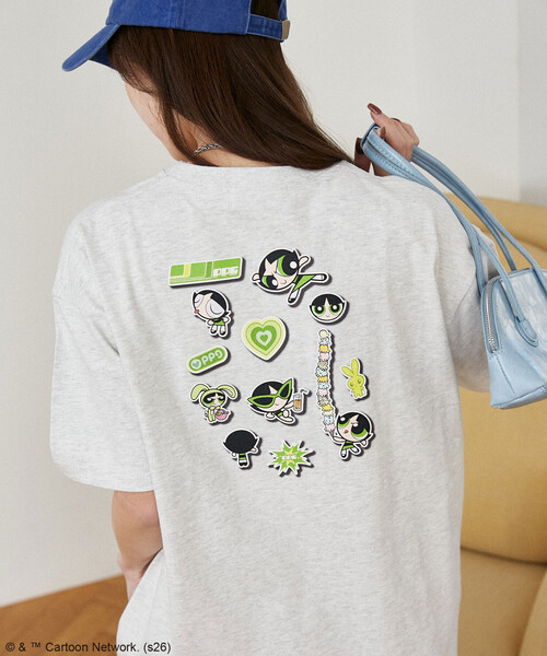PUBLUX(パブリュクス)の「PUBLUX/パブリュクス 【THE POWERPUFF GIRLS】パワーパフ ガールズ シール風 Tシャツ 限定展開(Tシャツ/カットソー・レディース・ダークグレー/ライトグレー/チャコールグレー/グレー/その他/ブラック・フリ-)」の4枚目の写真