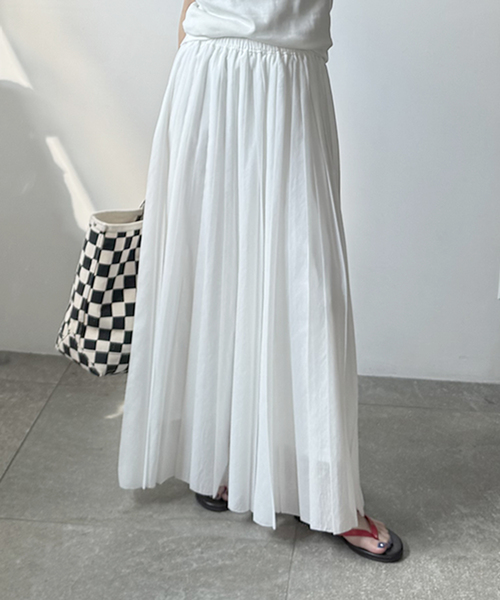 SLOBE IENA（スローブイエナ）の「《WEB限定/追加》PEボイルプリーツスカート（スカート・レディース・ピンク/ホワイト/チャコールグレー・FREE）」の2枚目の写真