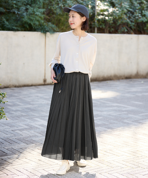 SLOBE IENA（スローブイエナ）の「《WEB限定/追加》PEボイルプリーツスカート（スカート・レディース・ピンク/ホワイト/チャコールグレー・FREE）」の17枚目の写真